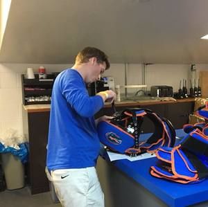 Meet your Posher, Connor